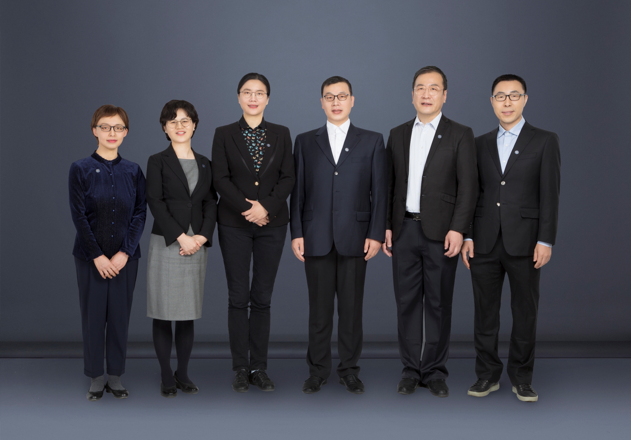 073ee2d05afe4defbbfa8c4369a7280d.jpg 91吃瓜